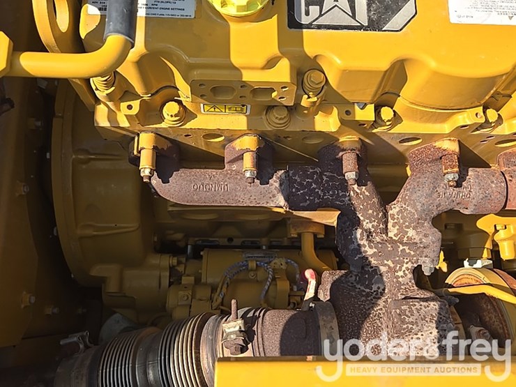 2019-caterpillar-336-image-57