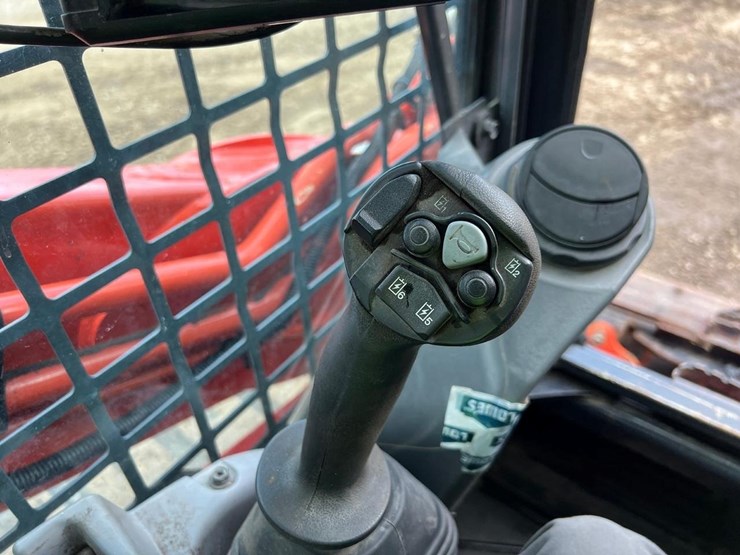 kubota-svl97-2-image-22