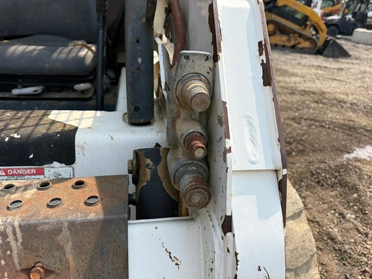 bobcat-s185-image-11