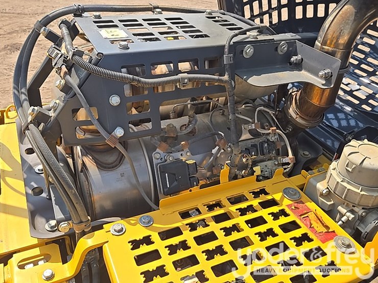 2018-komatsu-pc210-lci-11-image-60