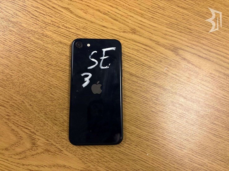 iphone-11s-xrs-se3s-image-5