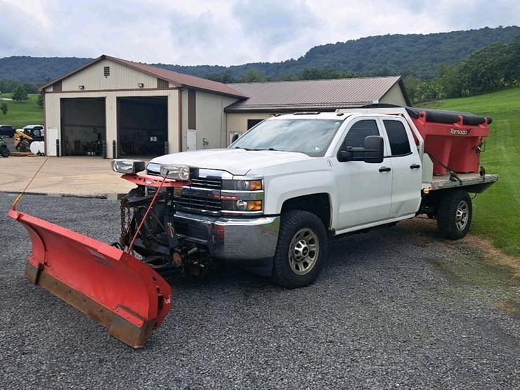 2015-chevrolet-2500-image-6