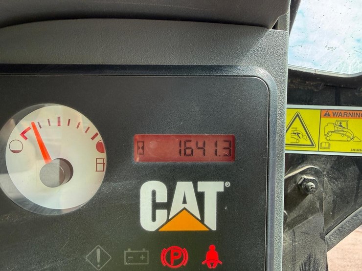 2007-caterpillar-297c-image-26