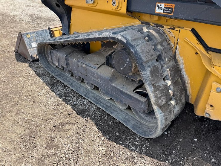 2023-deere-333g-image-18