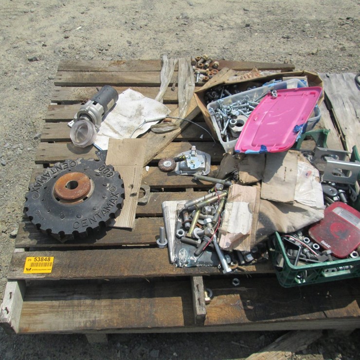 #53848 • Pallet of Misc Bolts & Other Items INV#53848