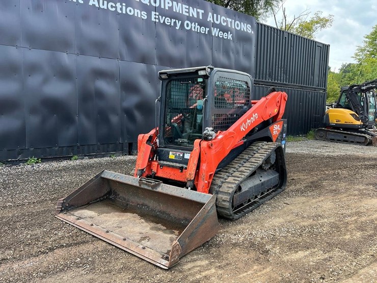 kubota-svl97-2-image-2