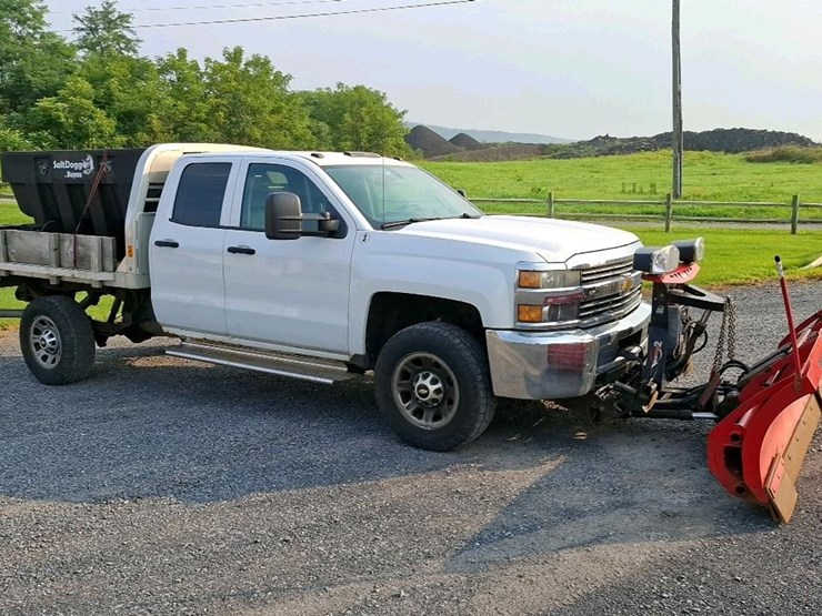 2015-chevrolet-2500-image-1