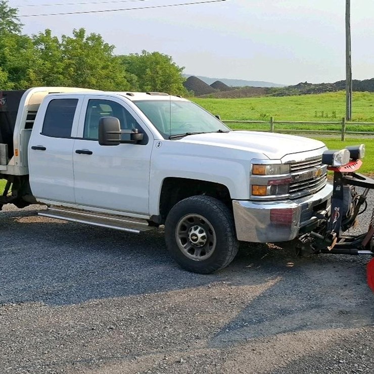 2015 CHEVROLET 2500