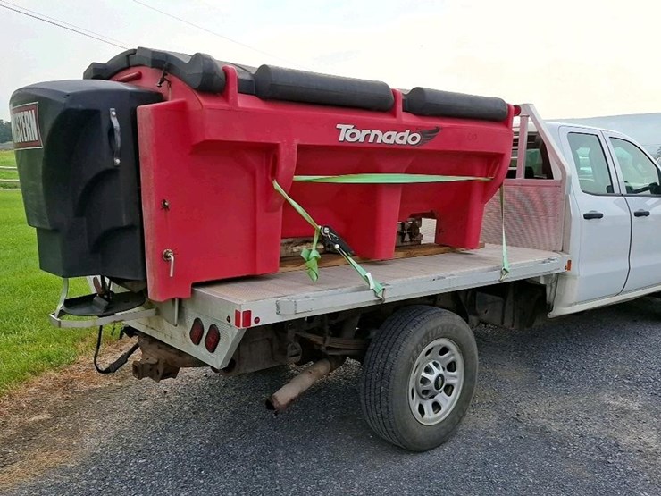 2015-chevrolet-2500-image-25