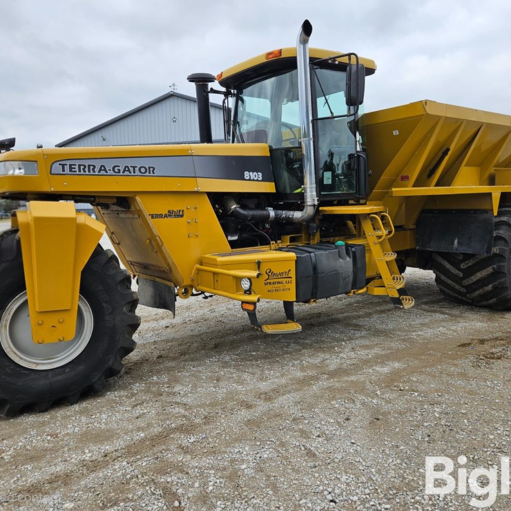 2003 AG-CHEM TERRA-GATOR 8103