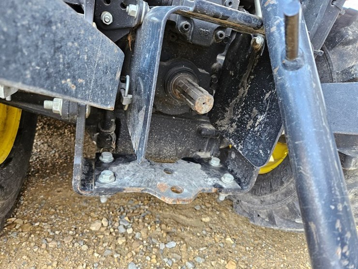 john-deere-1025r-image-22