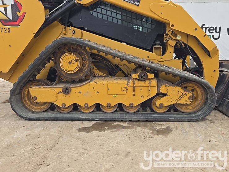 2020-caterpillar-289d3-image-14