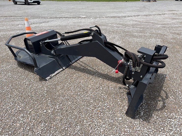 #3-•-rabc44-articulating-brush-cutter-image-4