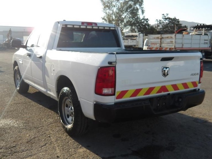 2015-dodge-ram-1500-image-4