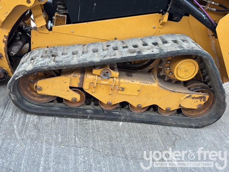 2023-caterpillar-259d3-image-9