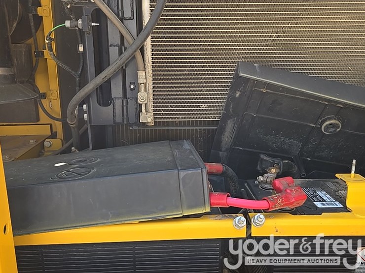 2018-komatsu-pc210-lci-11-image-36
