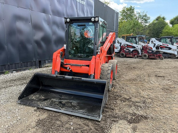 2024-kubota-ssv75-image-8