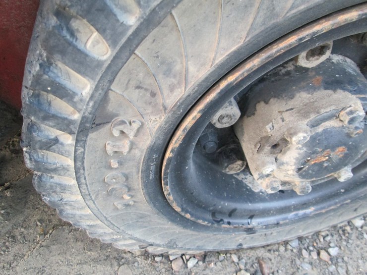 #53863-•-*inop-nissan-cushion-tire-forklift-inv#53863-image-12