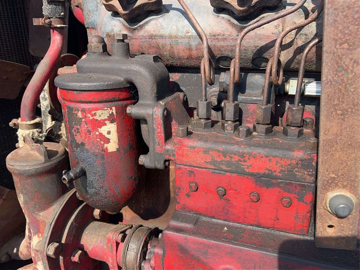 mccormick-deering-td-35-diesel-crawler-image-34