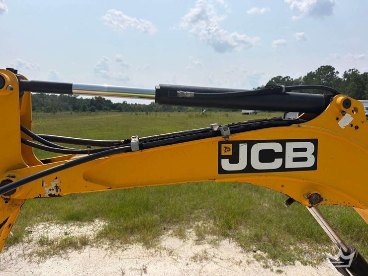 2019-jcb-8029cts-image-14