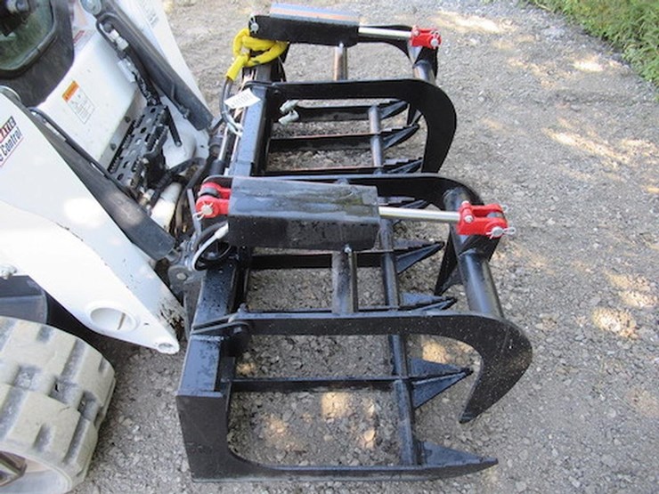 wildcat-72"-skid-steer-root-grapple-image-5