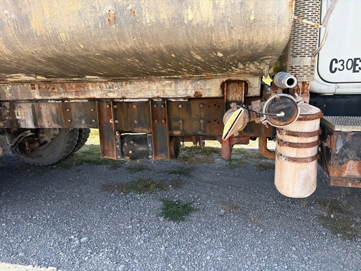 2000-mack-dm690sx-image-13