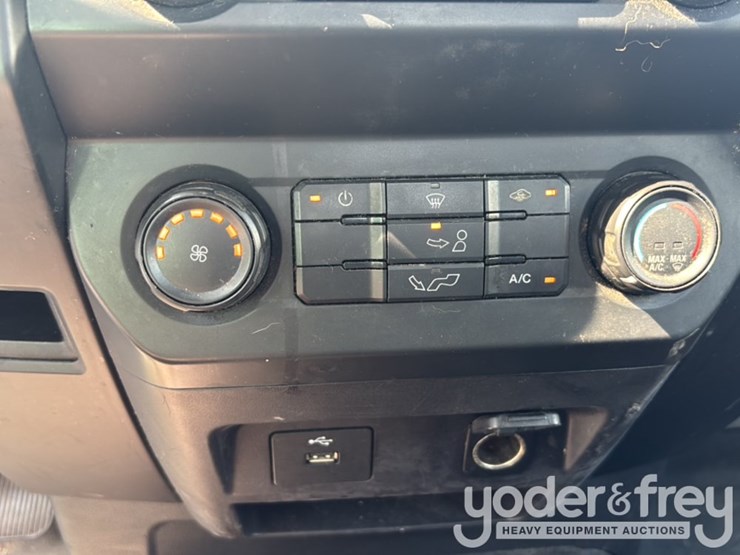 2019-ford-f150-image-33