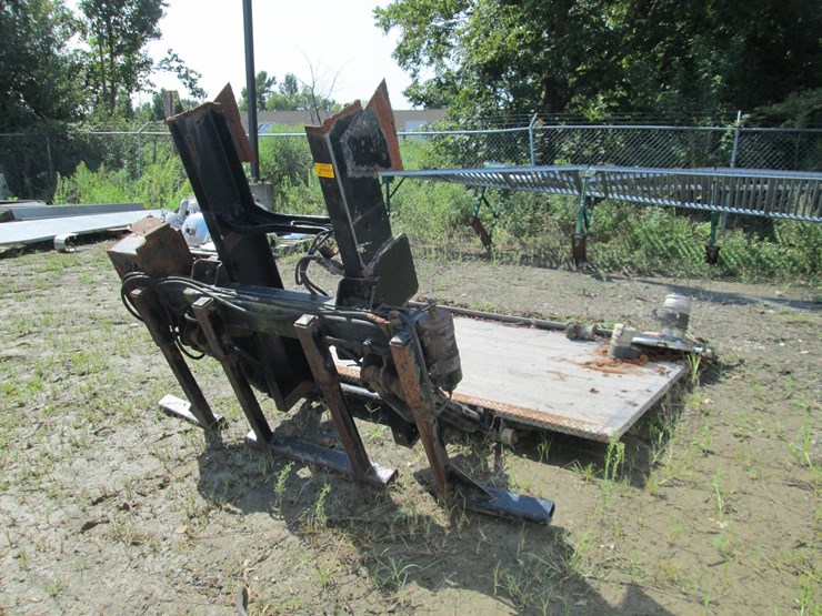 #53879-•-bucher-98-1/2"-lift-gate-inv#53879-image-1
