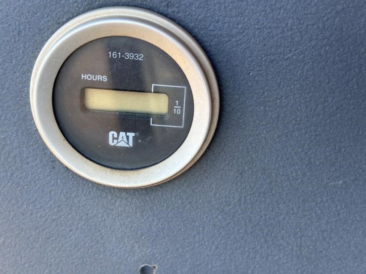 caterpillar-416c-image-57