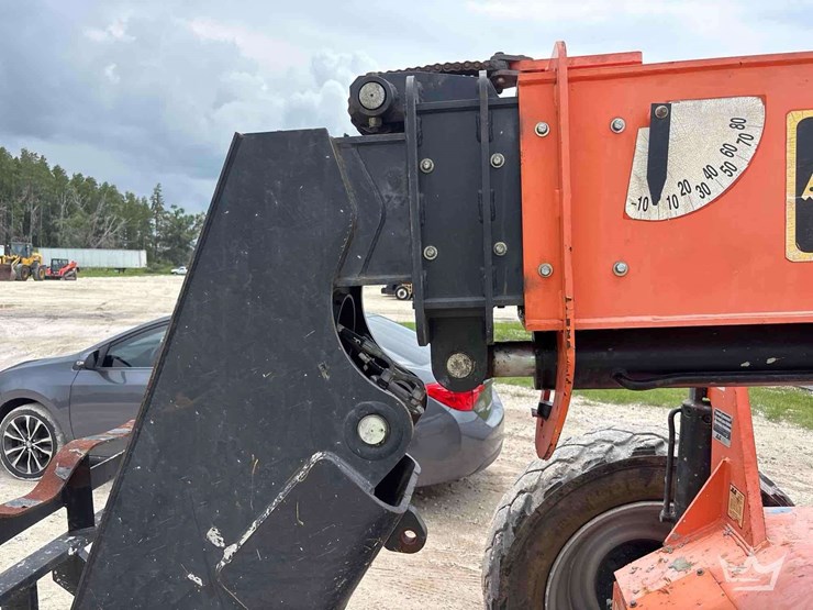 2019-jlg-6042-6,000lb-4x4-rough-terrain-telehandler-image-18
