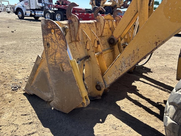 deere-410g-image-9