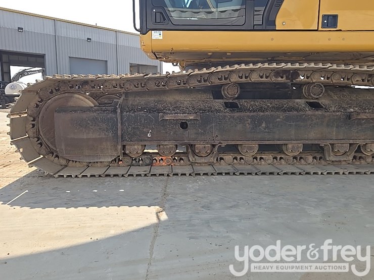 2019-caterpillar-336-image-10