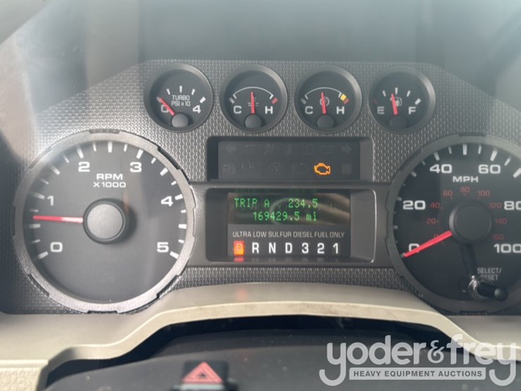 2010-ford-f350-image-40