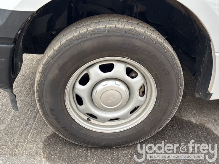 2020-ford-f150-image-9