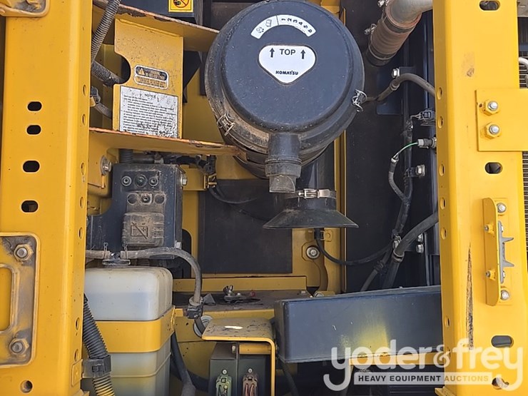 2018-komatsu-pc210-lci-11-image-33