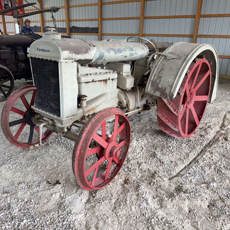 FORDSON F