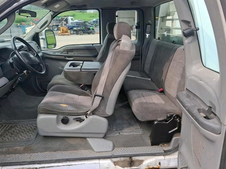 2003-ford-f250-image-14