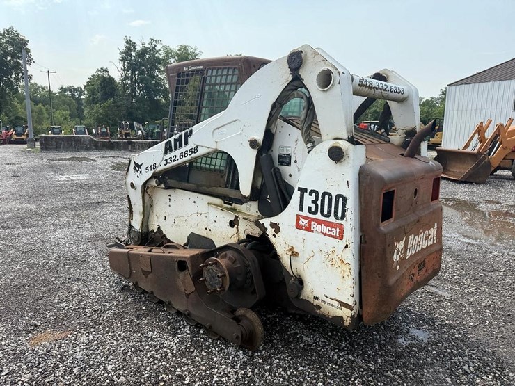bobcat-t300-image-2