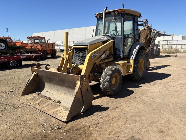 deere-410g-image-1