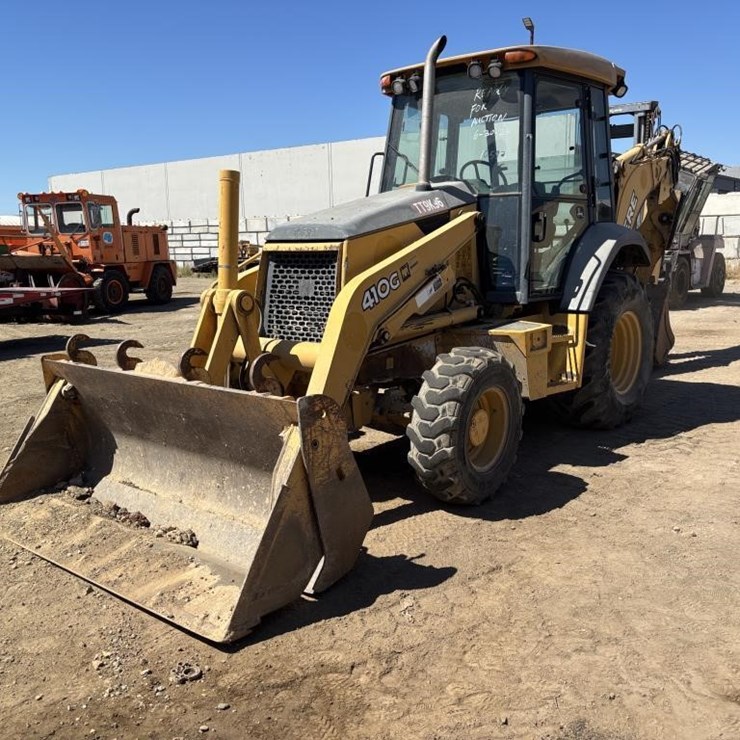 DEERE 410G