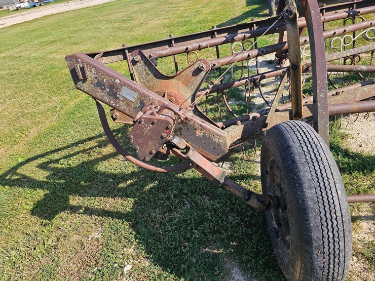new-holland-55-image-3