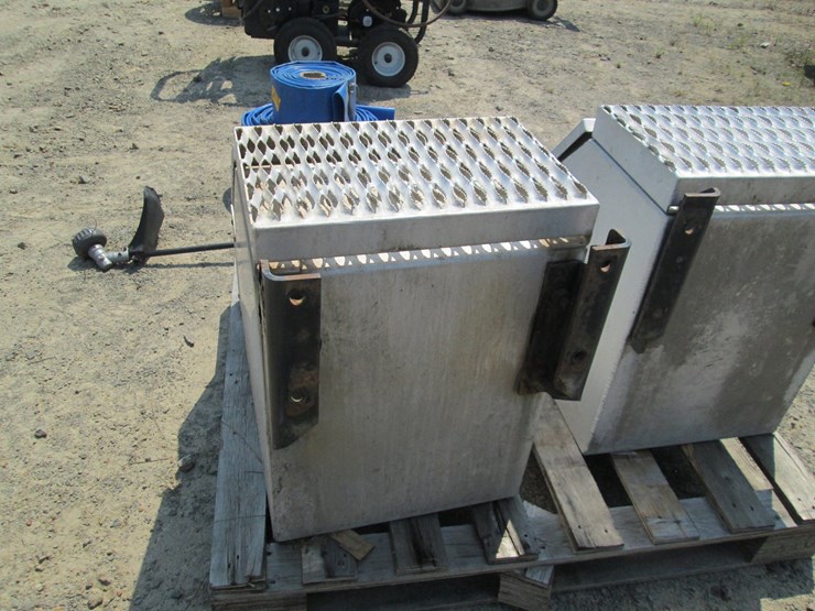#53823-•-pro-tech-18"x20"x24-1/2"-truck-toolbox-inv#53823-image-3
