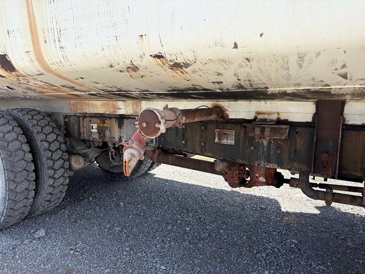 1999-mack-dm690sx-image-24