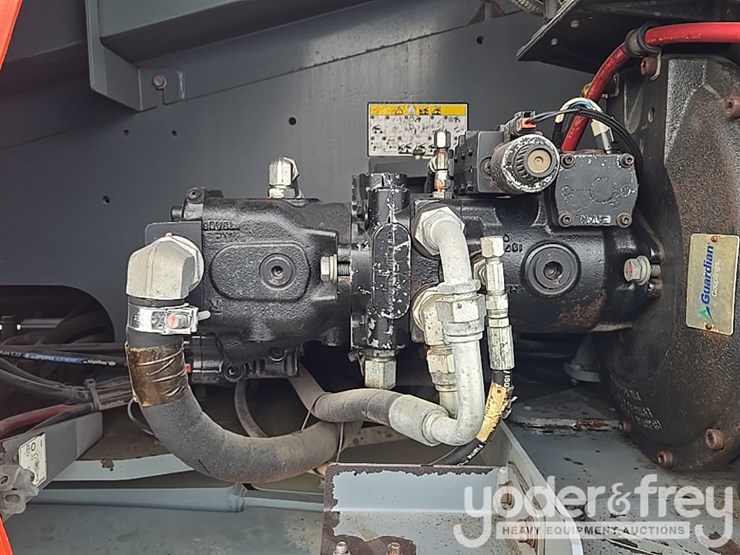 2020-skyjack-sj61t-image-44