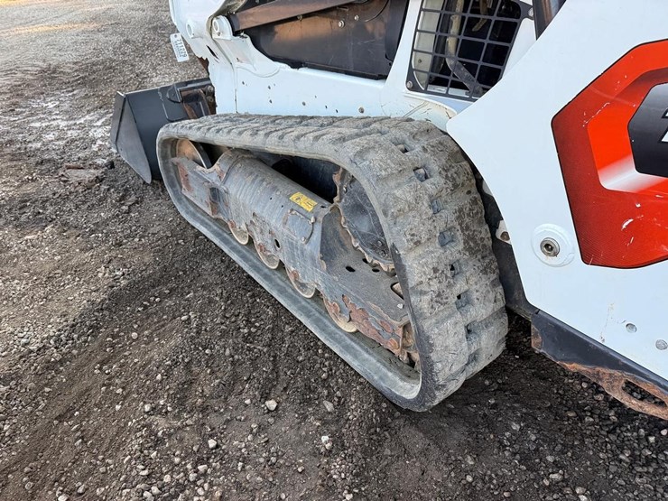 2023-bobcat-t595-image-17