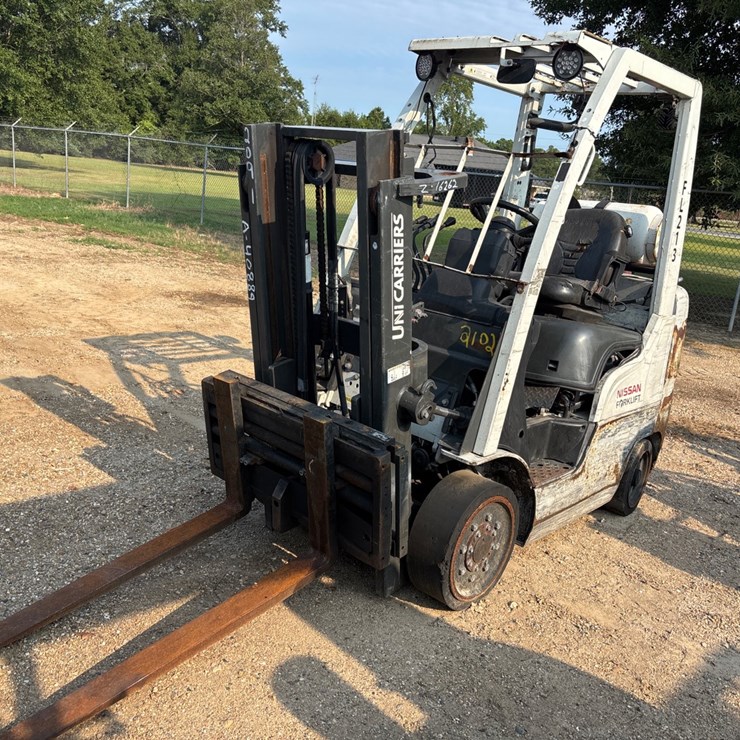 #2102 • 2015 NISSAN CF50LP FORKLIFT