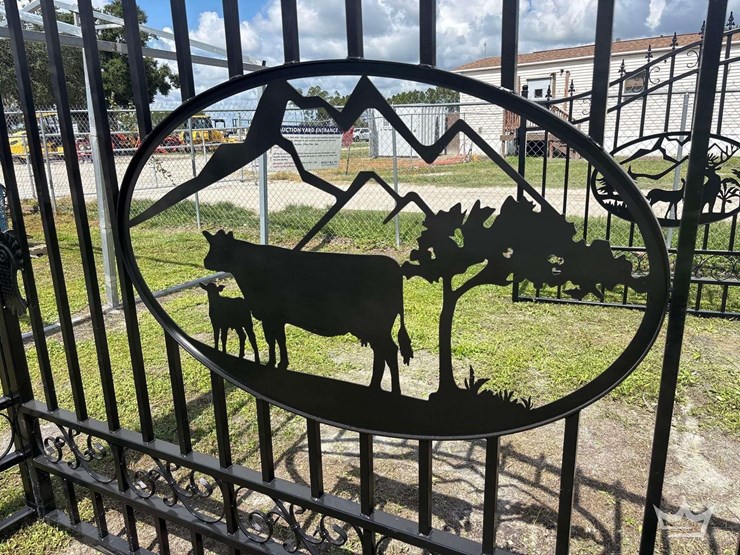 2026-greatbear-20ft-bi-parting-iron-gate-cow-style-image-7