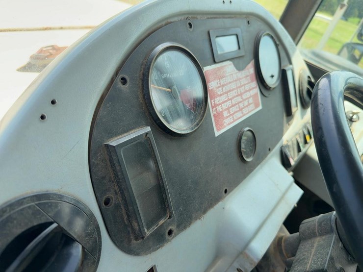 2000-terex-ta400-image-42