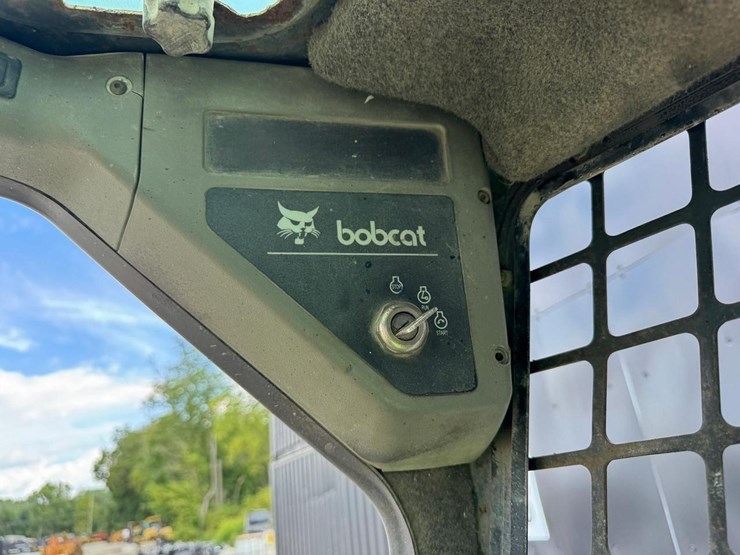 2000-bobcat-773-image-18