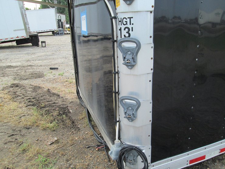 #53807-•-supreme-ho505800-26'7"x101"-truck-refer-box-svg260970102-inv#53807-image-19
